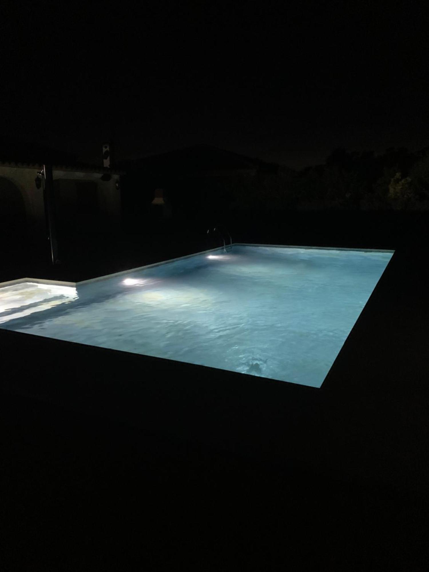 Traumhaus Fuer 6 Personen Mit Spektakulaerem Privaten Pool Und Schoenem Ausblick In Die Natur Hozanejos Екстериор снимка