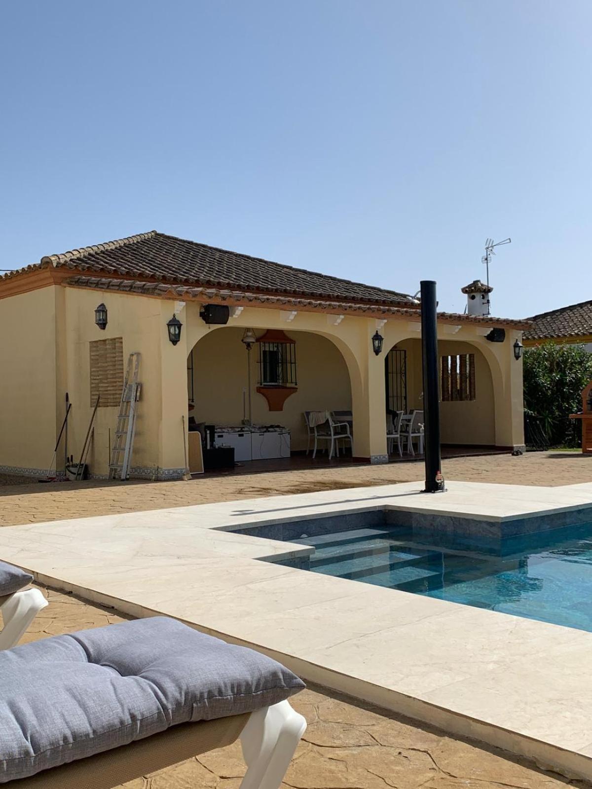 Traumhaus Fuer 6 Personen Mit Spektakulaerem Privaten Pool Und Schoenem Ausblick In Die Natur Hozanejos Екстериор снимка