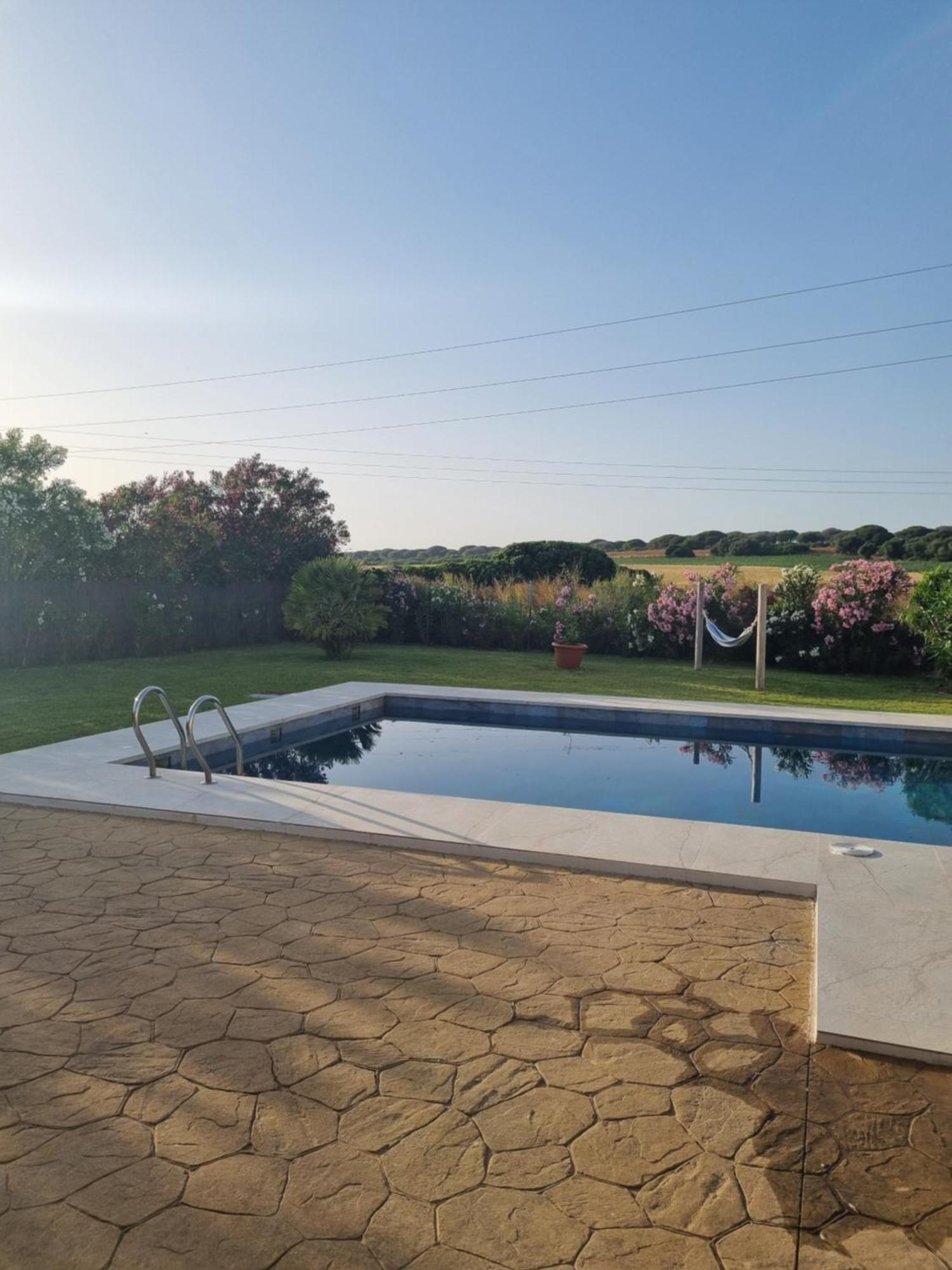 Traumhaus Fuer 6 Personen Mit Spektakulaerem Privaten Pool Und Schoenem Ausblick In Die Natur Hozanejos Екстериор снимка